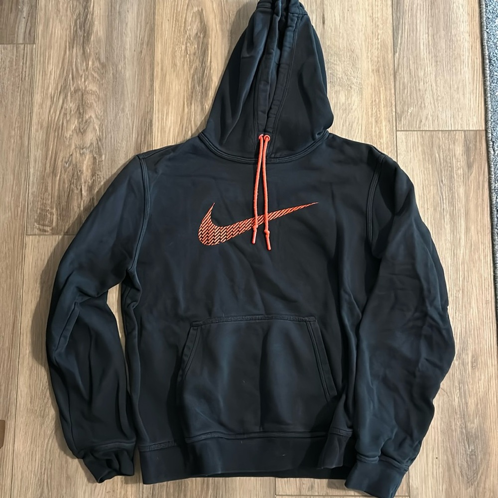 Black Nike hoodie